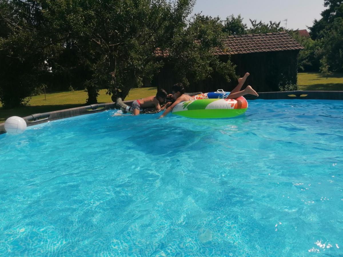 Ferme Les Iris Apartman Issenheim Kültér fotó
